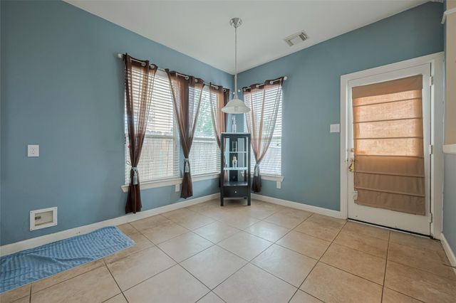 1703 Macclesby Lane, Houston, TX 77049