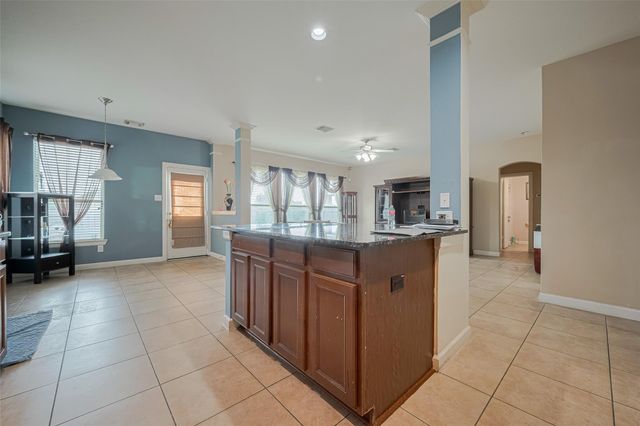 1703 Macclesby Lane, Houston, TX 77049