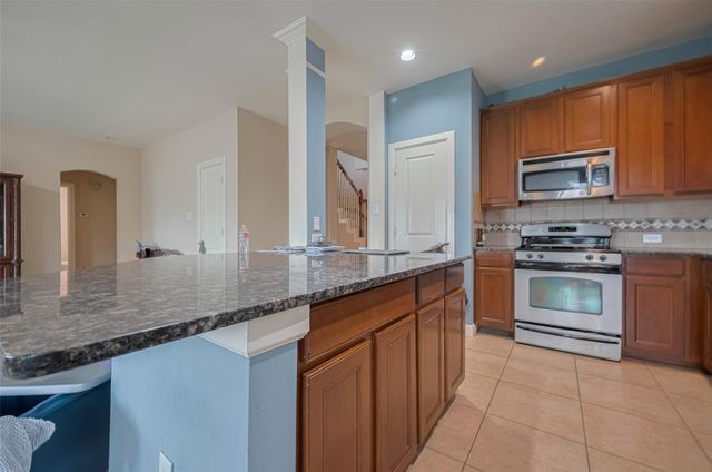 1703 Macclesby Lane, Houston, TX 77049