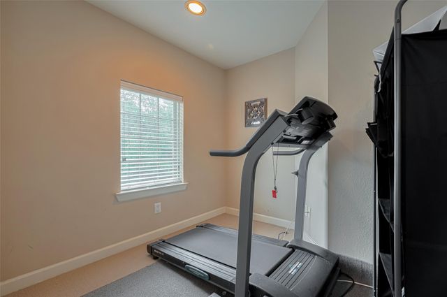 1703 Macclesby Lane, Houston, TX 77049