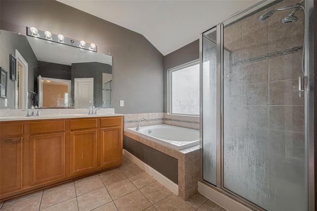 1703 Macclesby Lane, Houston, TX 77049