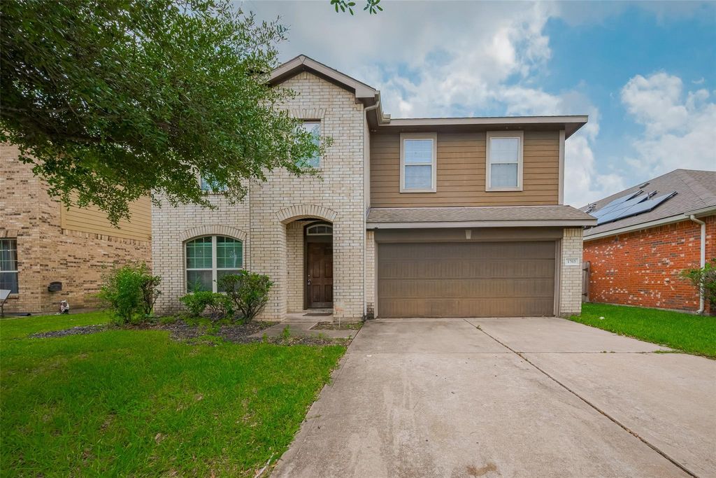 1703 Macclesby Lane, Houston, TX 77049