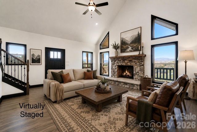 50 Fairview Street, Franklin, NC 28734