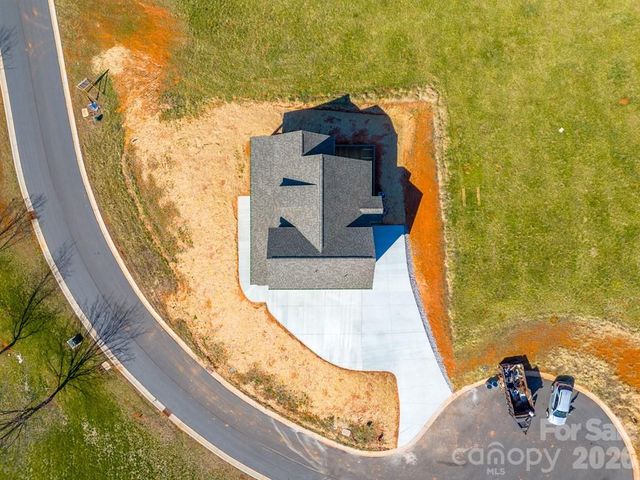 50 Fairview Street, Franklin, NC 28734