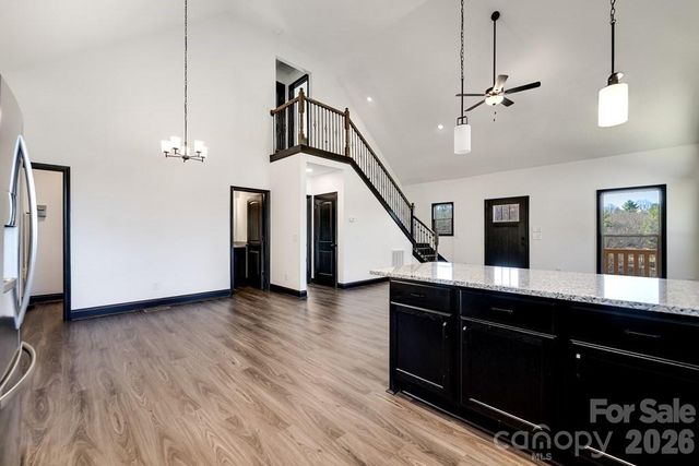 50 Fairview Street, Franklin, NC 28734