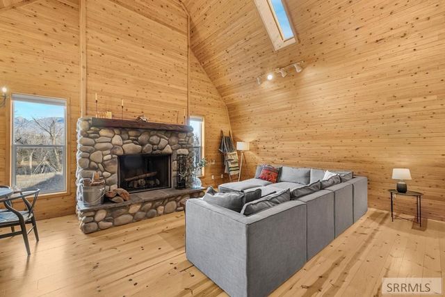 863 Snake River Road, Swan Valley, ID 83449