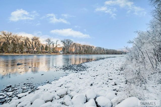 863 Snake River Road, Swan Valley, ID 83449