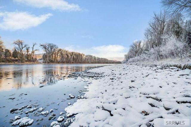 863 Snake River Road, Swan Valley, ID 83449