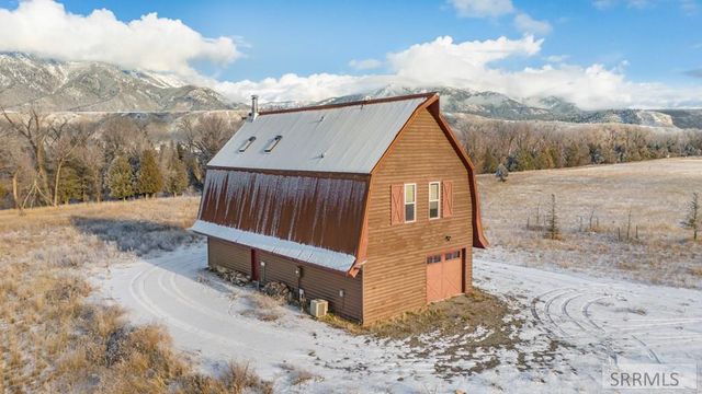 863 Snake River Road, Swan Valley, ID 83449