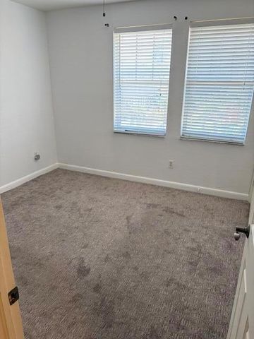 447 Corte Madera Lane 5, West Palm Beach, FL 33401