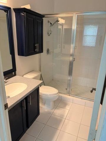 447 Corte Madera Lane 5, West Palm Beach, FL 33401