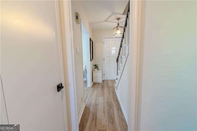 1499 Smokehouse, Stone Mountain, GA 30088