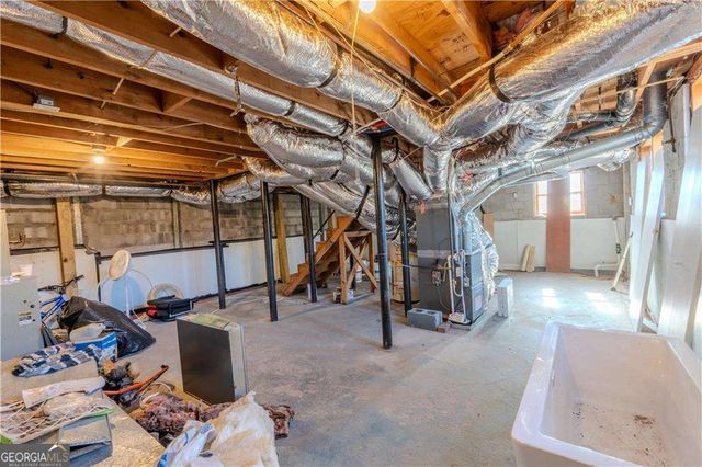 1499 Smokehouse, Stone Mountain, GA 30088