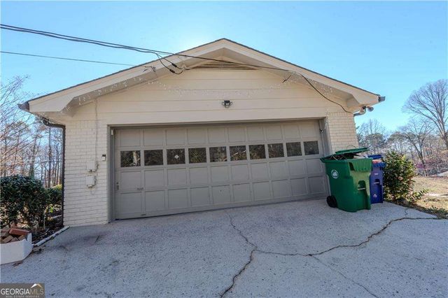 1499 Smokehouse, Stone Mountain, GA 30088