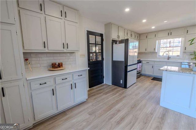 1499 Smokehouse, Stone Mountain, GA 30088