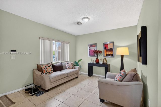 16624 NW 73rd Ct 16624, Miami Lakes, FL 33014