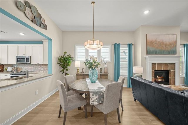 108 Red Maple Drive, Peachtree City, GA 30269