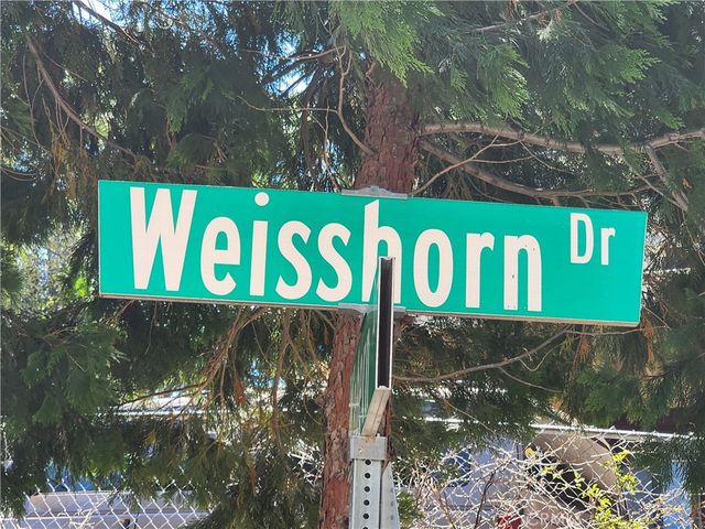 315 Weisshorn Drive, Crestline, CA 92325