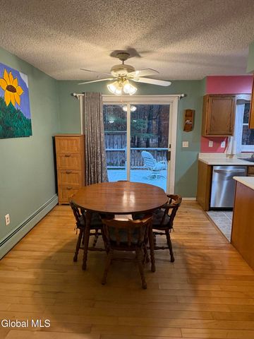 115 Plum Poppy North, Malta, NY 12020