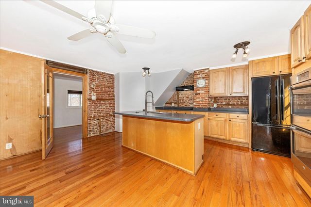 8204 BALL RD, Frederick, MD 21704