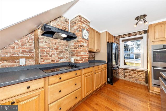 8204 BALL RD, Frederick, MD 21704