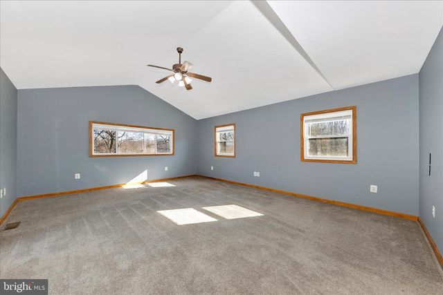 8204 BALL RD, Frederick, MD 21704