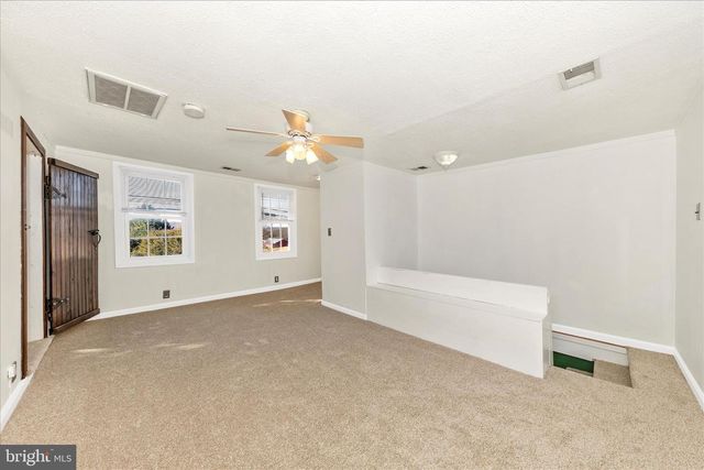 8204 BALL RD, Frederick, MD 21704