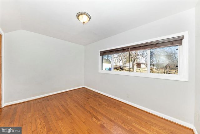 8204 BALL RD, Frederick, MD 21704