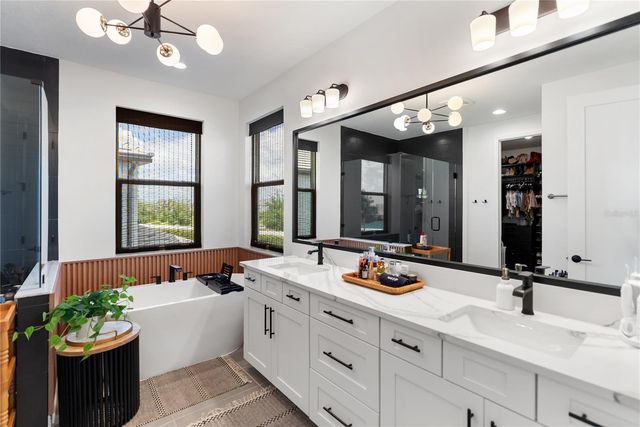 17506 SAVORY MIST CIRCLE, Bradenton, FL 34211