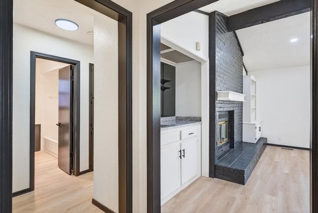 821 Rolling Hills Terrace, Edmond, OK 73012