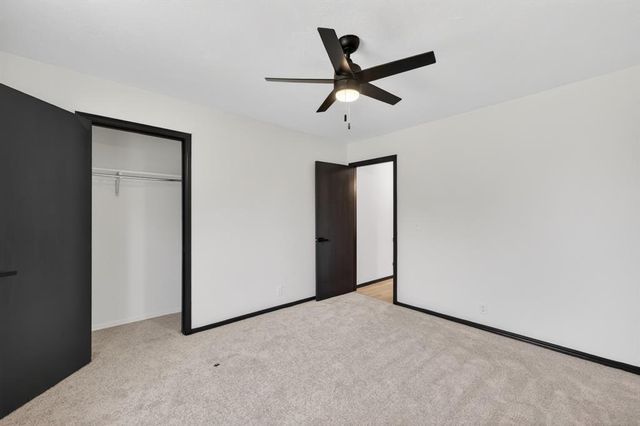 821 Rolling Hills Terrace, Edmond, OK 73012