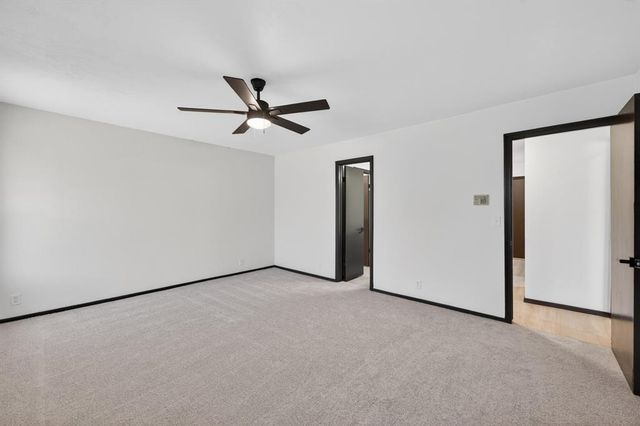 821 Rolling Hills Terrace, Edmond, OK 73012