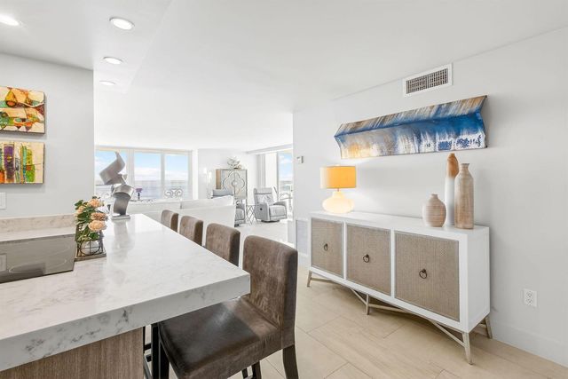 545 S Fort Lauderdale Beach Boulevard 1702, Fort Lauderdale, FL 33316