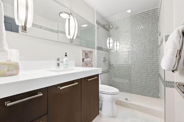 545 S Fort Lauderdale Beach Boulevard 1702, Fort Lauderdale, FL 33316