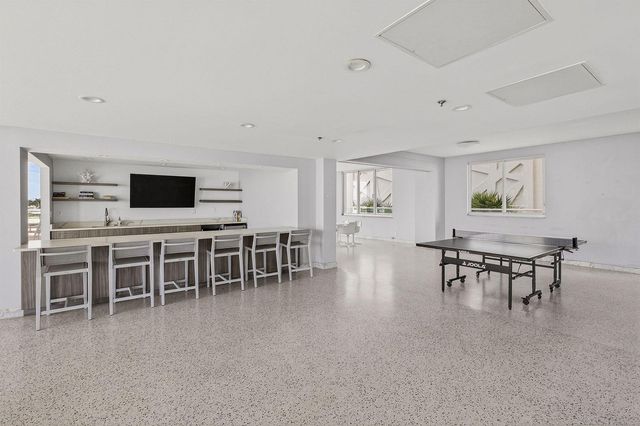 545 S Fort Lauderdale Beach Boulevard 1702, Fort Lauderdale, FL 33316