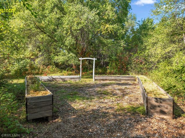 13037 314th Avenue NW, Baldwin Twp, MN 55371