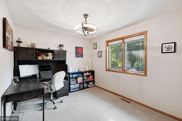 13037 314th Avenue NW, Baldwin Twp, MN 55371