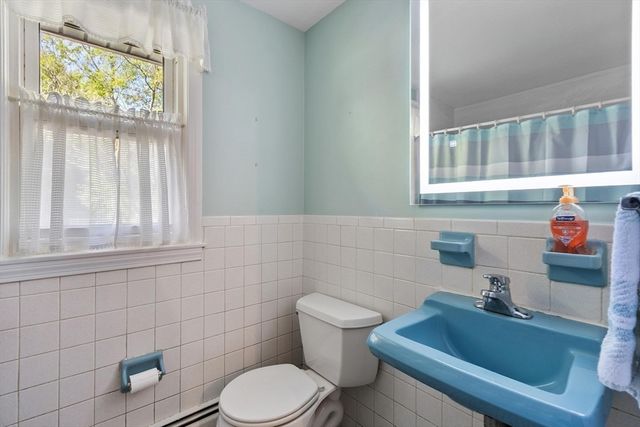 122 Milton St, Waltham, MA 02453