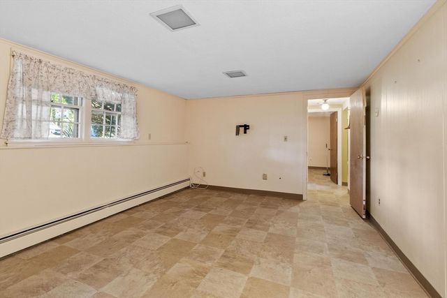 122 Milton St, Waltham, MA 02453
