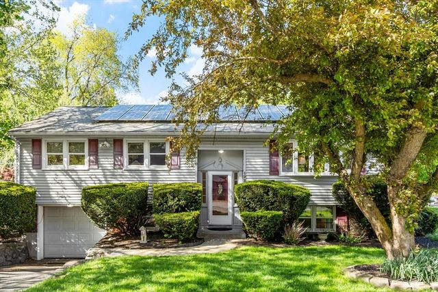 122 Milton St, Waltham, MA 02453