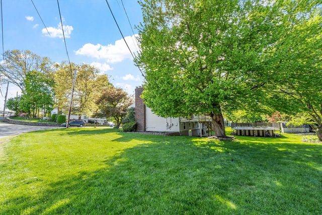 122 Milton St, Waltham, MA 02453