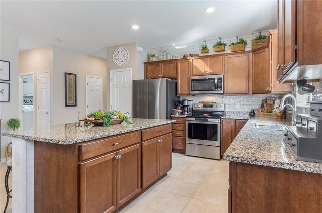 2647 MARTON OAK BOULEVARD, North Port, FL 34289