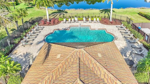 2647 MARTON OAK BOULEVARD, North Port, FL 34289