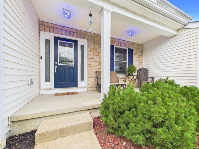 248 Beechnut Street, Pickerington, OH 43147