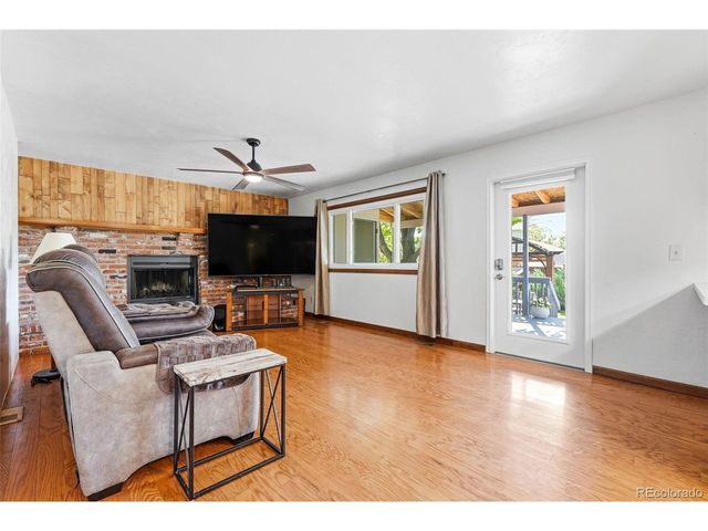 10675 Hobbit Ln, Westminster, CO 80031