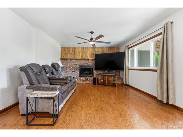 10675 Hobbit Ln, Westminster, CO 80031