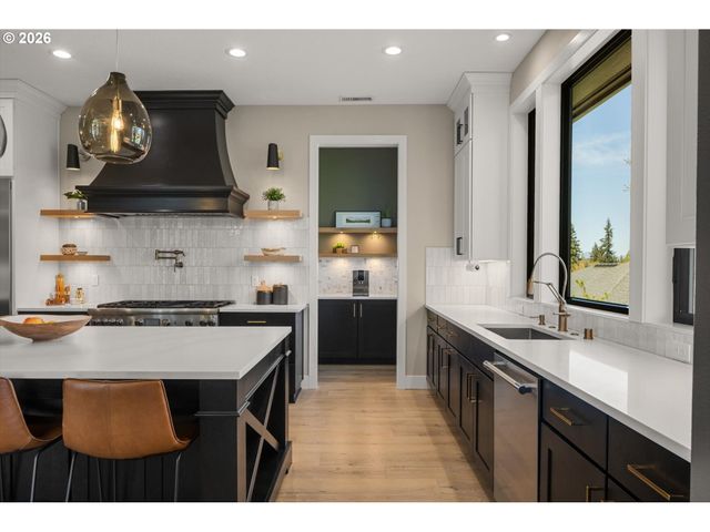 2219 S 19TH Way, Ridgefield, WA 98642