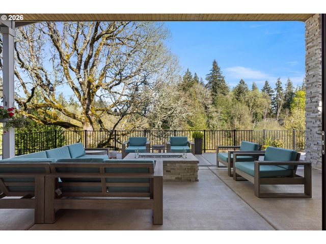 2219 S 19TH Way, Ridgefield, WA 98642