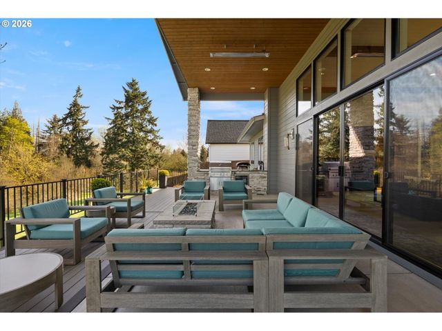 2219 S 19TH Way, Ridgefield, WA 98642