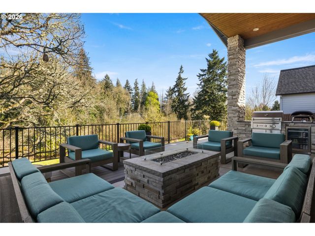 2219 S 19TH Way, Ridgefield, WA 98642